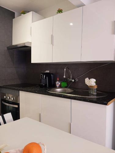 Sweet Home Casa dos Arcos 204 in Praia Da Rocha