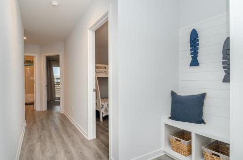 View-tiful by Bryant Real Estate - image 4