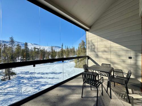 Aurora Heights - Tranquil Ski-In Stay with Free Ski Passes in ลีวาย