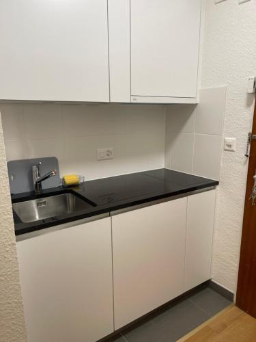 Apparemment Studio in Genf, Schweiz