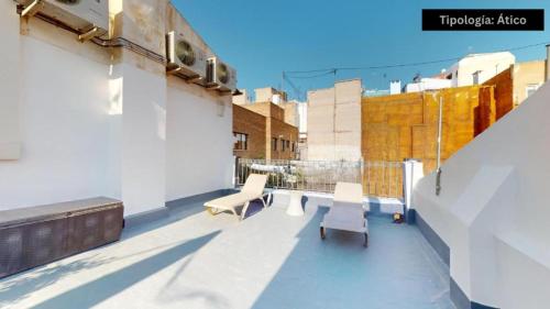 Penthouse two Bedroom Apartment with private Terrace image 5