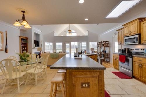 Fish, Boat & Unwind: 'Creekside Oasis' in Darien! in دارين - جورجيا