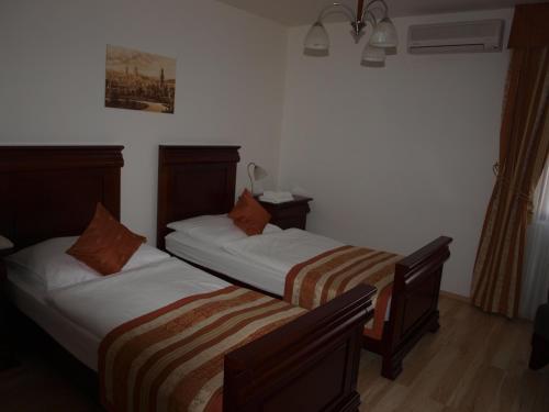 Hotel Oko - image 4