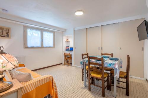 Appartement Entre Mer et Marais in ชาลอง