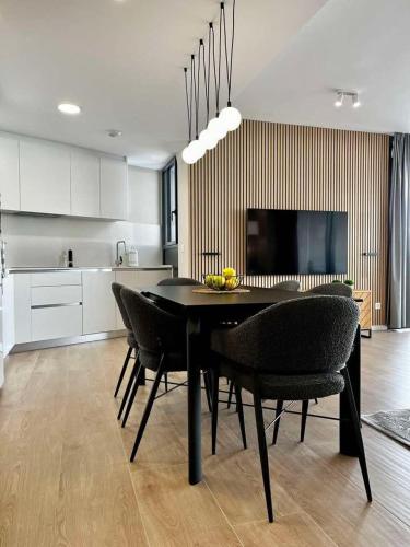 Sakura Apartments
