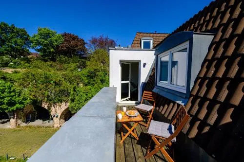 Ferienwohnung mit Sonnenbalkon & Parkplatz in Neustadt an der Weinstraße, Deutschland