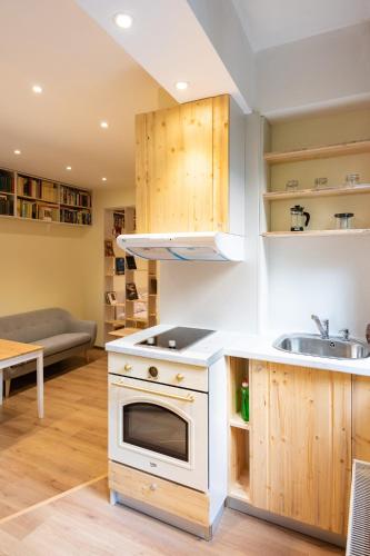 Stylish and cosy Gem, top center!, Sofia (photo 9)