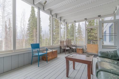 Iekārtas, The Chena Hills Chill And Hot Soak in Chena (AK)