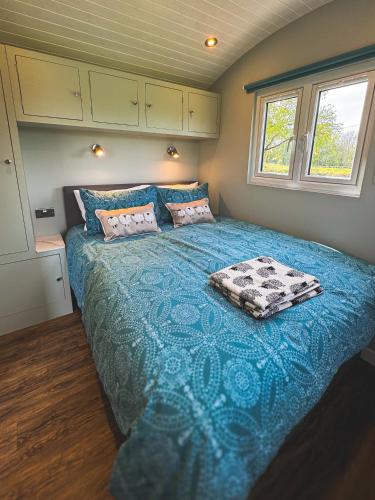 Brambles, Shepherds Hut, Isle of Wight in Godshill and Wroxall