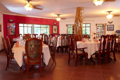 Ресторан, Black Orchid Resort in Burrell Boom