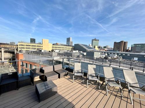The Works - Two bed penthouse, Манчестер