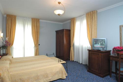 Hotel Castello - image 4
