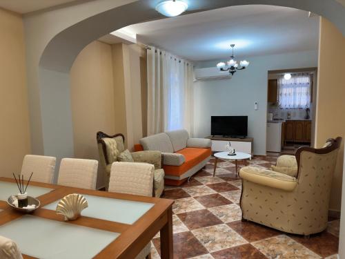 One-Bedroom Apartment image 10