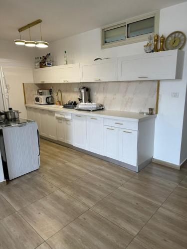 שלוות צפת, Mashabbe Sade (foto 8)