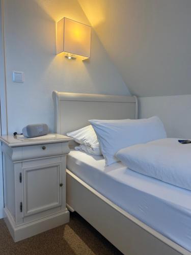 Hotelpension Sanders Höft - Direkt am Strandaufgang - image 3