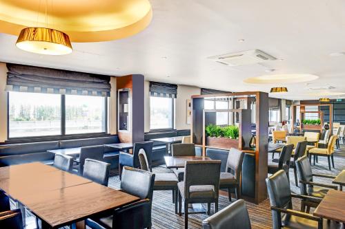 Restaurant, Belvilla Aberdeen Bridge of Don Sea View in Aberdeen