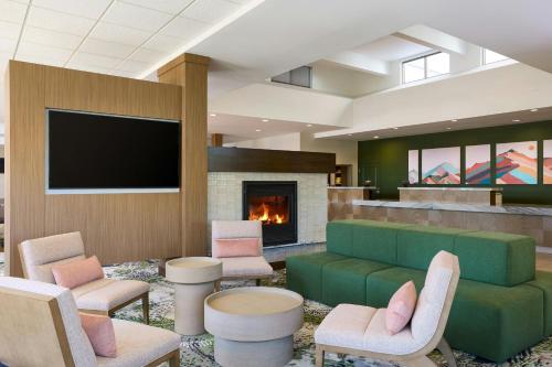 Lobby, Residence Inn by Marriott Phoenix Desert View at Mayo Clinic in North Scottsdale