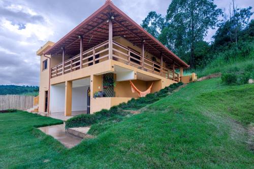 Viesnīcas āriene, Sitio Rancho dos Sapos - Ao pé das montanhas de Minas Gerais a uma hora de BH Asfalto (Sitio Rancho dos Sapos - Ao pe das montanhas de Minas Gerais a uma hora de BH Asfalto) in Sanbras do Suakui