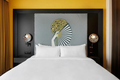 Comfort King Room image 3