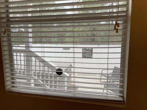 Lovers Landing - private hot tub and pet friendly - main image