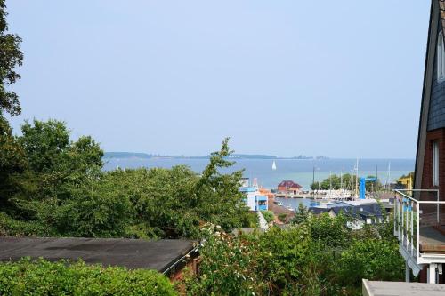 Blauer Blick Pamir in Laboe, Deutschland