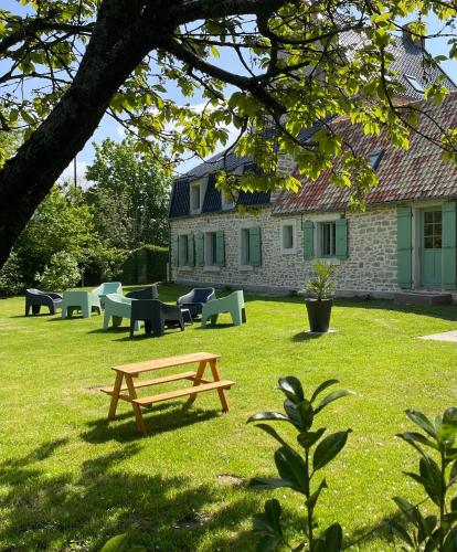 Saperlipopette charmante demeure en pierre de taille gîte à louer Baincthun