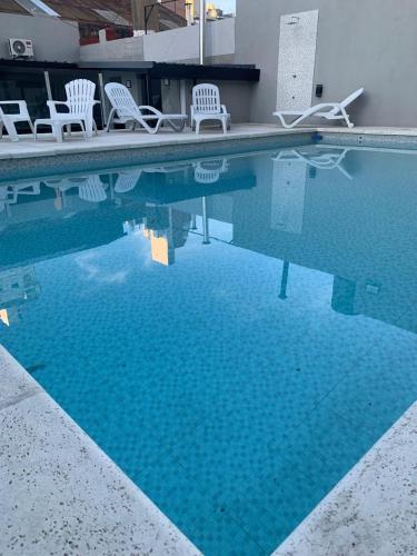 수영장, Skyline in 알베르토 올메도