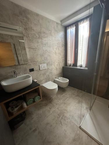 One-Bedroom Deluxe Apartment