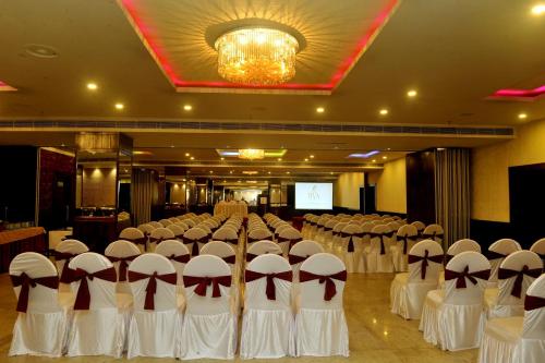 โรงแรมชีวา (Hotel Jiva) in ชัมเศทปุระ