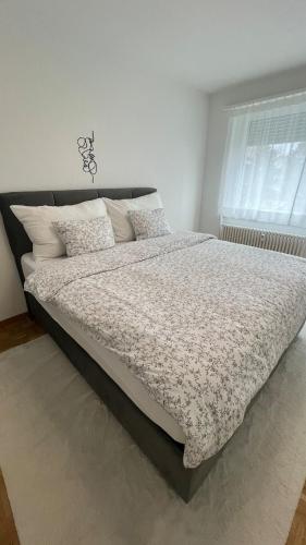 Modern Apartment in Basel in بيرسفيلدين