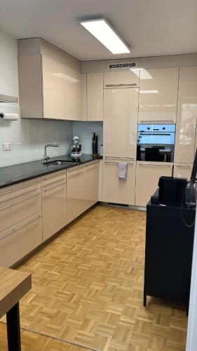 Modern Apartment in Basel in بيرسفيلدين