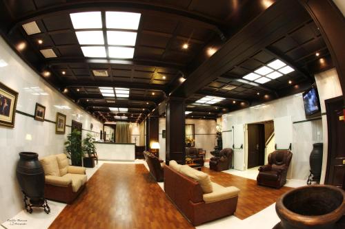 共用Lounge/電視區, 拉薩卡西阿斯酒店 (Hotel Las Acacias) in 普恩特格尼爾