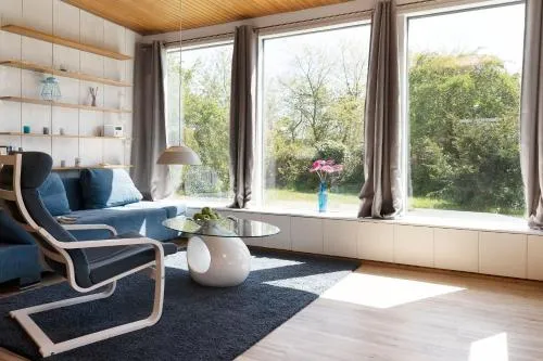 Zwergenhaus mit Meeresrauschen in Grömnitzerhagen, Deutschland