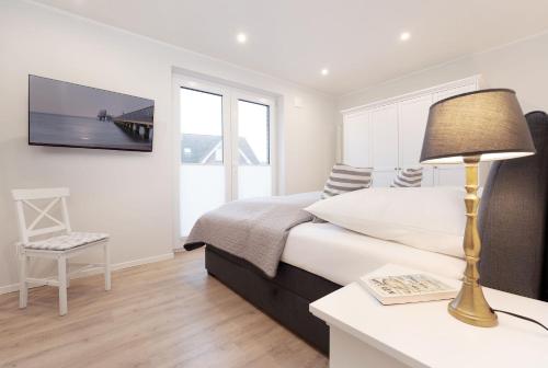 Hamptons meets Grömitz (Hamptons meets Gromitz) in 格羅米茨鎮中心