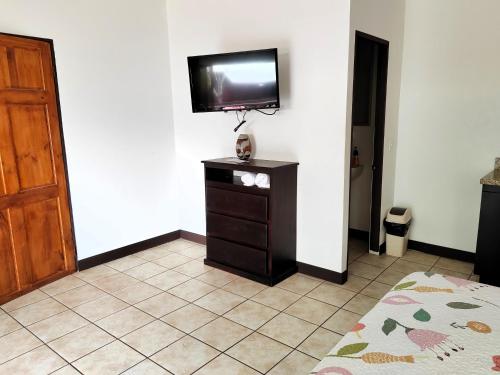 Hotel Los Ranchos - image 2