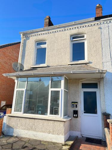 Victoria Road Guesthouse 2