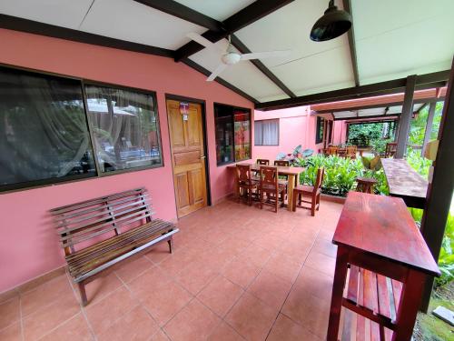 Hotel Los Ranchos - image 4