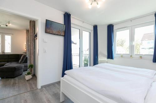 Apartment with Balcony image 9