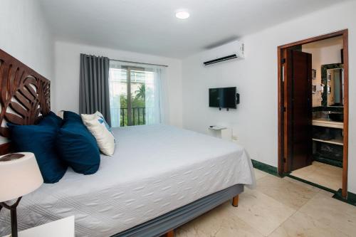 CASCADAS,stylish family villa poolside steps from beach, Cancún (fotografie 7)