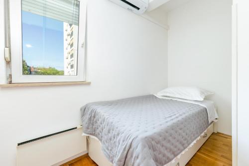 Two-Bedroom Apartment with Terrace image 10