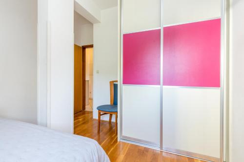 Two-Bedroom Apartment with Terrace image 9