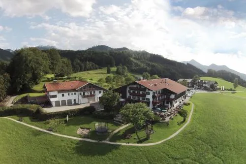 Hotel Seiserhof & Seiseralm in Bernau am Chiemsee, Deutschland
