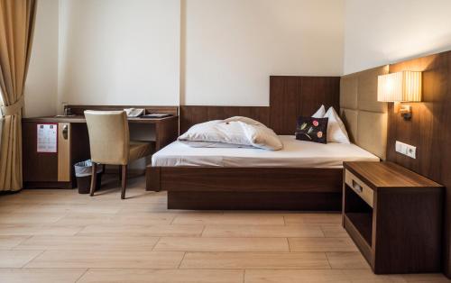 Hotel Flair – Salzburg, IA