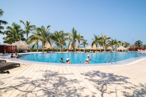 Exquisito Apartamento en Samaria Club de Playa con Acceso a la Playa