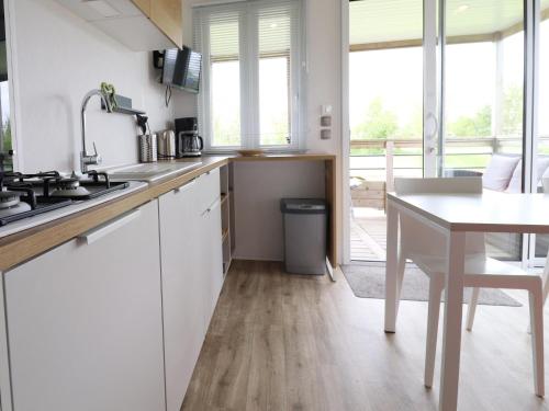 Chalet by Hegermeer with Lake Access, Heeg (Foto 10)