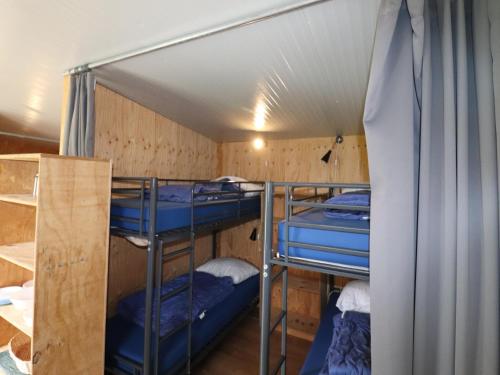 Cabin by Hegermeer with Sailing Access, Heeg (foto 2)