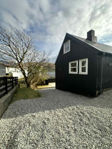 נוף חוץ, Beggustova - located in Kaldbak village, close to Tórshavn (Beggustova - located in Kaldbak village, close to Torshavn) in Hoyvík