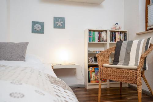 Brookhus - image 3