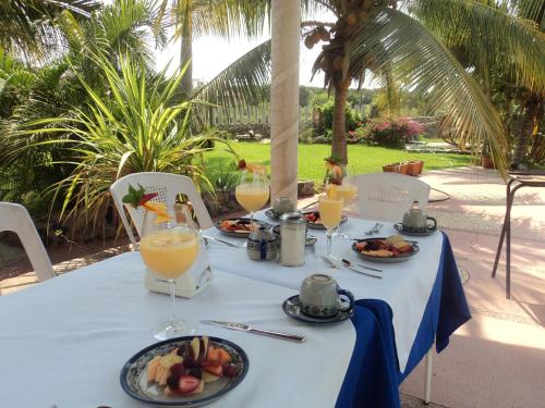 Hotel Paradise Lagoon in Ixtapa