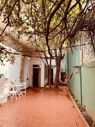 Amplia y tranquila habitación